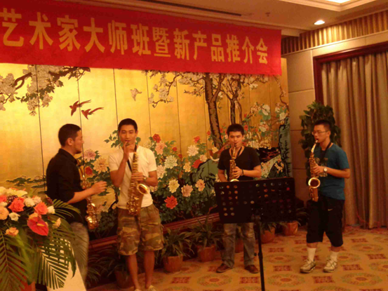 尊龙凯时艺术家李国安教授大师班暨深圳尊龙凯时管乐新品展示会圆满结束